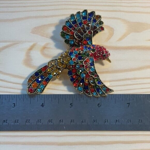 Multicolored Rhinestone Bird Brooch Pin Gold-Tone Metal - Picture 3 of 4